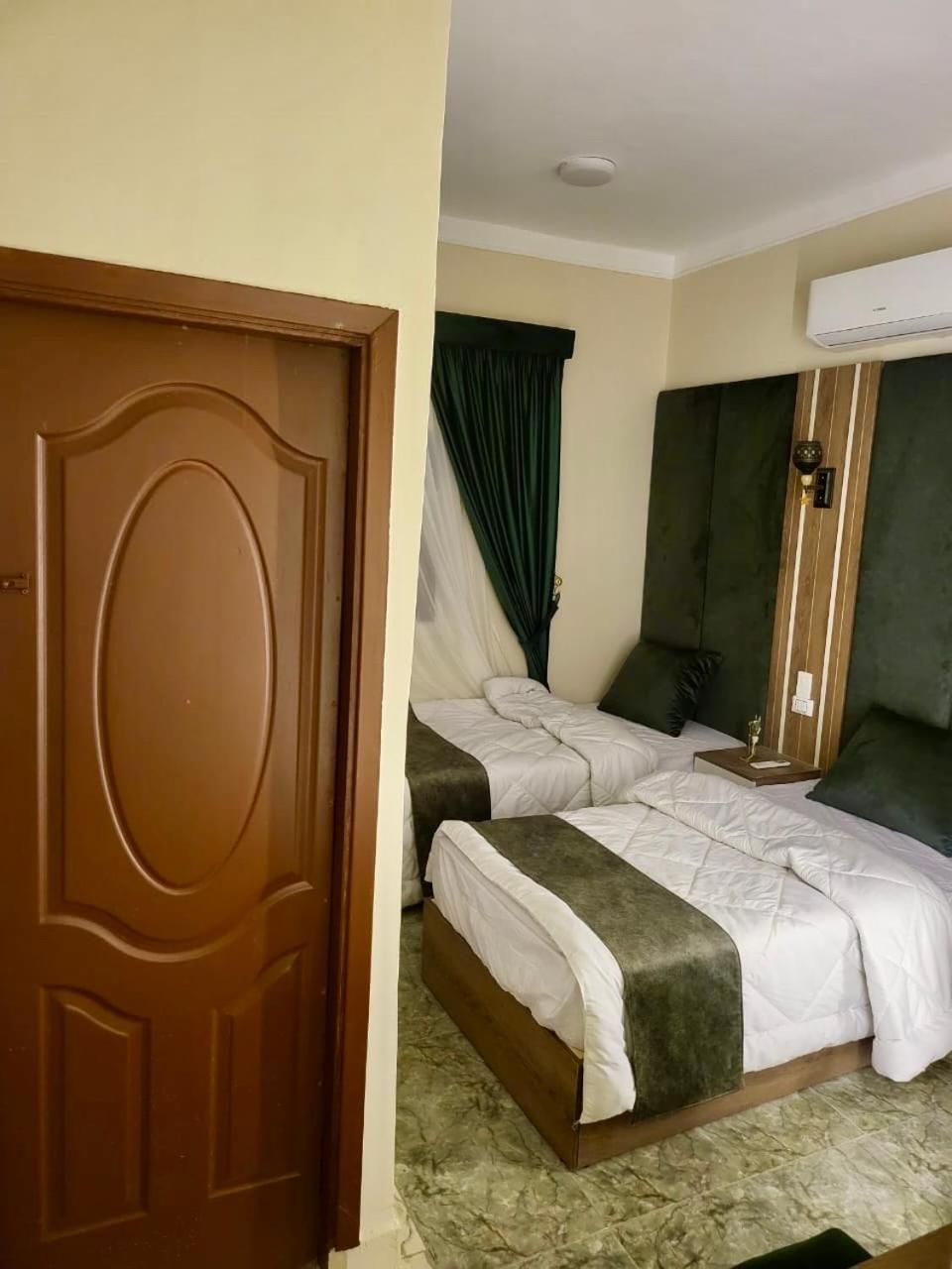Global Pyramids Hotel Kafret el-Gabal Exterior foto